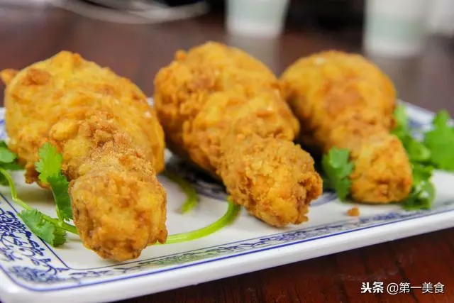 雞腿就這樣做太好吃了,簡單幾步,雞腿香酥細嫩,放一天也不回軟