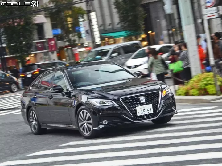 第15代 Toyota Crown 日本試駕,新世代皇冠再現榮耀!