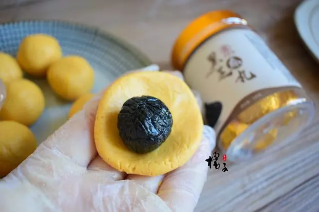 冬天,給孩子做點零食吃,越嚼越香,每次做一鍋,孩子們搶著吃