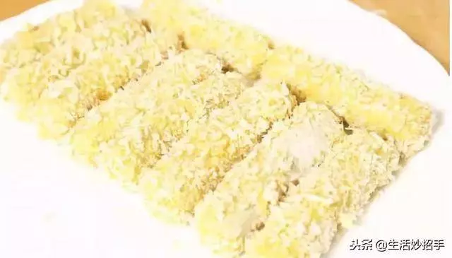 2個地瓜,2個雞蛋,加在一起外酥里嫩,一頓一盤不夠吃