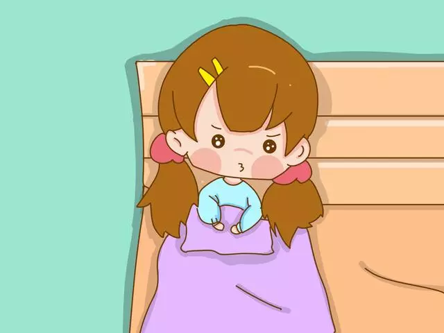 7歲女兒問「爸爸,為什麼我不能和你睡一張床?」爸爸的回答值得家長學習