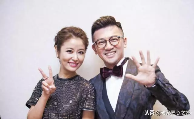 45歲蘇有朋婚期已定,妻子比林心如美多了,難怪蘇導不守40歲約定!
