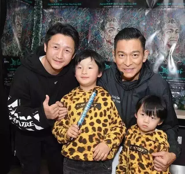 多年未見的明星都現身劉德華演唱會 女神們都有著三十年不變容顏