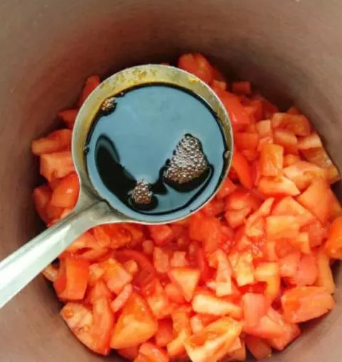 豬蹄這種做法好吃又營養,吃著一點都不膩,我也是第一次做著吃!
