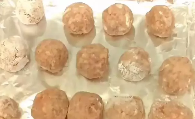 酸甜炸肉丸,在家可以這樣做,大人小孩都愛吃
