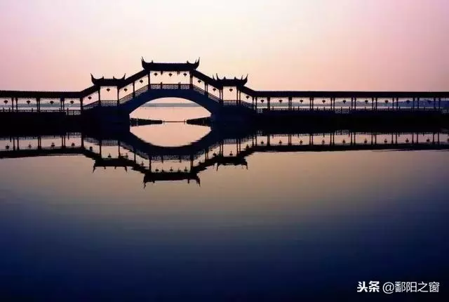 世界最美的40個小鎮,你以為的麗江鳳凰都沒有上榜,被取而代之!