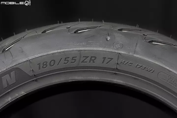 黑色甜甜圈上的密碼 Part2!大型重機輪胎規格大解密
