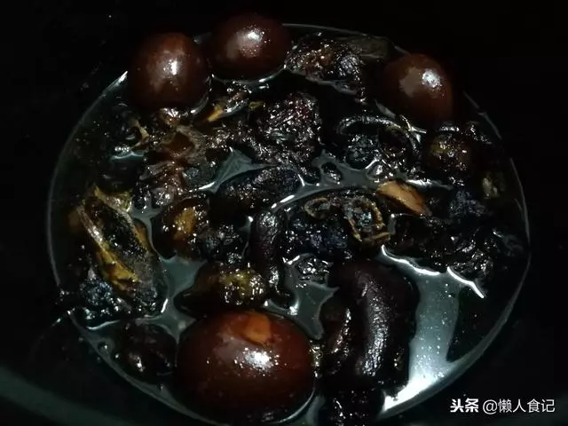 冬天來一碗廣東豬腳姜醋,光聞味道就饞了!