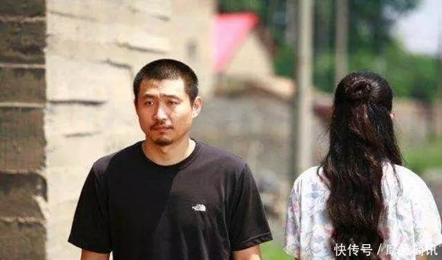 丈夫生意失敗妻子離開,三年後和債主喝茶,才知妻子早已去世