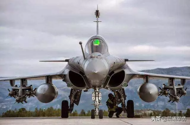 殲10C的又一任務:為巴基斯坦空軍當好磨刀石
