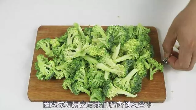 西蘭花只用清水洗不幹凈,教你一招,泥土蟲卵統統跑出來 住家女人都看看吧