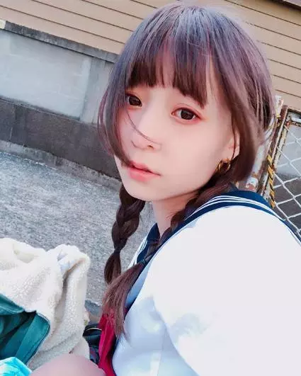 自嘲幻滅型YouTuber!「本本」恥力全開街頭唱跳「印度舞曲」 網崩潰:那來的勇氣?