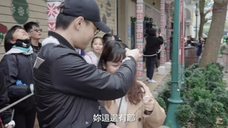 網紅CP太會玩！聖結石、古娃娃「伴侶交換」親密約會整天！「藏鏡喵」走心：妳都不會這樣跟我互動 