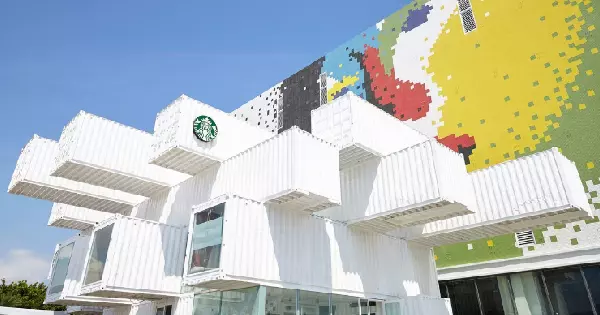 全台首間「貨櫃門市」!花蓮星巴克洄瀾門市確定開幕日期及優惠活動