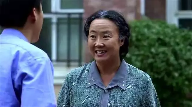 見農村婆婆思想封建,我就給她開個玩笑,沒想這玩笑開大了!