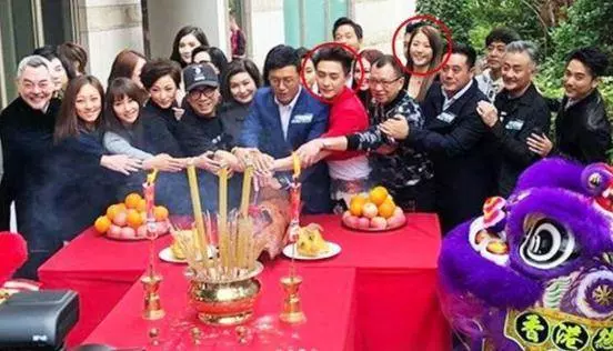黃宗澤女友近照曝光,傲人身材簡直讓人看呆了,網友: 難怪連胡杏兒都捨得放棄~