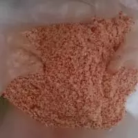 腌芒果酸酸甜甜,其中夾雜著一絲絲辣,很開胃