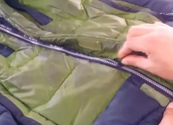 衣服拉鏈壞了?用這一招,輕輕一拉就能更換拉鏈頭,太實用了