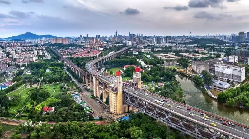 重現雄姿!中國南京長江大橋公路橋正式恢復通行!