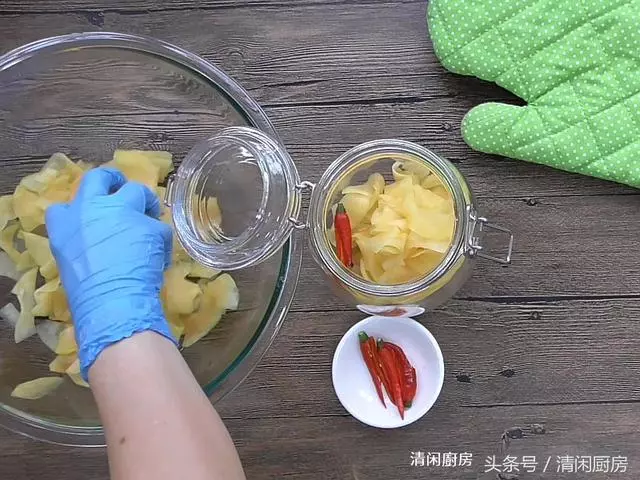 木瓜不用成熟吃了,告訴你這種新吃法,糖醋腌一腌,清脆又酸爽