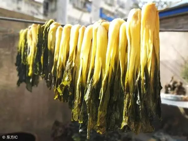 胃癌大多都是吃出來的,醫生:這6種「菜」,再喜歡也別吃!