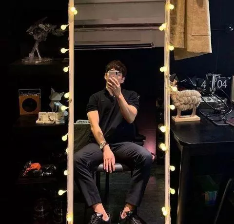 BLACKPINK智秀基因也太好了吧 哥哥姐姐都超美