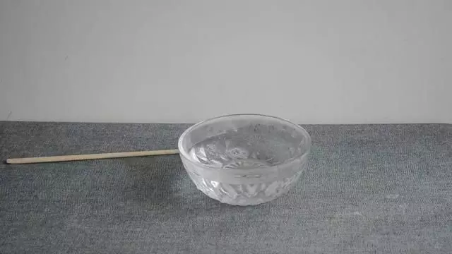「牙疼起來真要命」,嘴裡含上它,3秒快速止痛,不知道就可惜了!