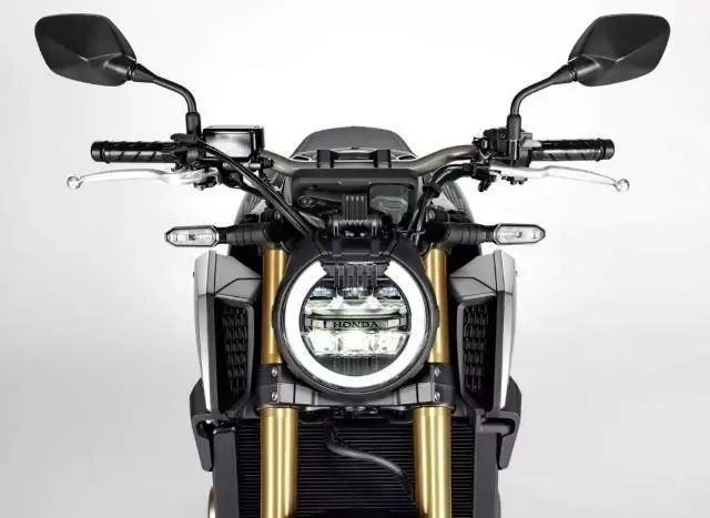 2019最受期待的中量級街車之王,四缸本田CB650R來襲!