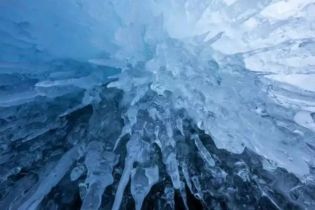 一下雪,這裡就成了驚艷世界的天堂!往返不過1k+,此生必去!