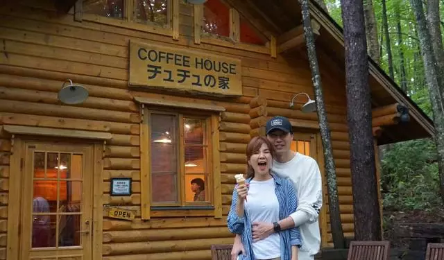 Ella 的蛻變:從前那個假小子,如今多了一絲溫婉