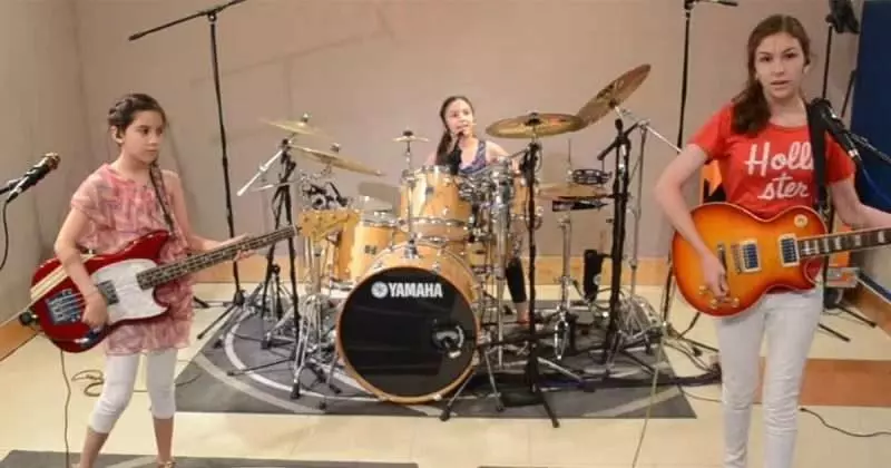 蘿莉3姊妹組重金屬搖滾樂團 一開口超猛「魔性嗓音+高超吉他技巧」