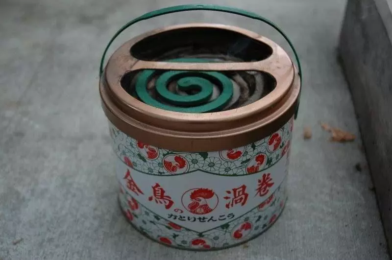 可以吃的蚊香!還原度破表「美味蚊香抹茶餅乾」 卻引來網友批評