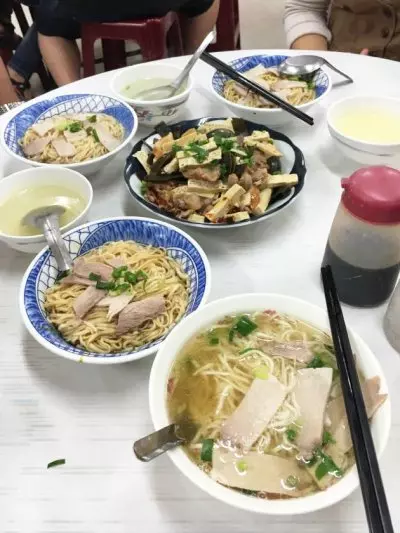 在地人才懂!16道「觀光客不會知道」的台南私藏美食 道道驚人好吃到落淚...連假出遊必朝聖!