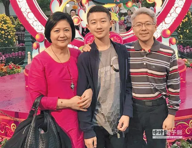 韓國媳婦難當!崔佩儀結婚「夫家不給聘金」全自掏腰包 她甚至為愛飛奔美國「向婆婆下跪哭求」