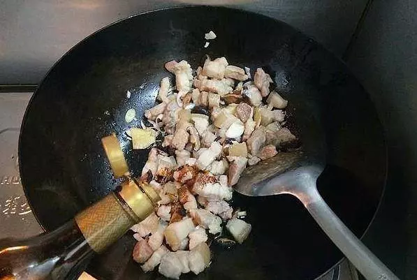 滷肉飯做法,簡單好做又下飯,香味撲鼻而來