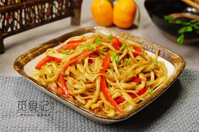 做杏鮑菇,千萬不要直接炒,這做法能饞死人,孩子超愛吃!