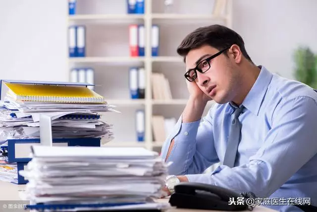 醫生提醒:肝臟不好的人,一般都有3明顯信號,尤其中年男性!