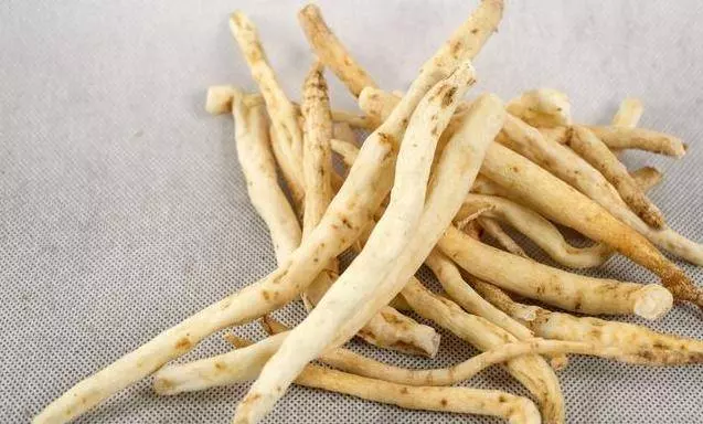 肝不好,【解毒功能】下降 !臉上會有4個「變化」 ,1個沒有,恭喜你,肝很健康