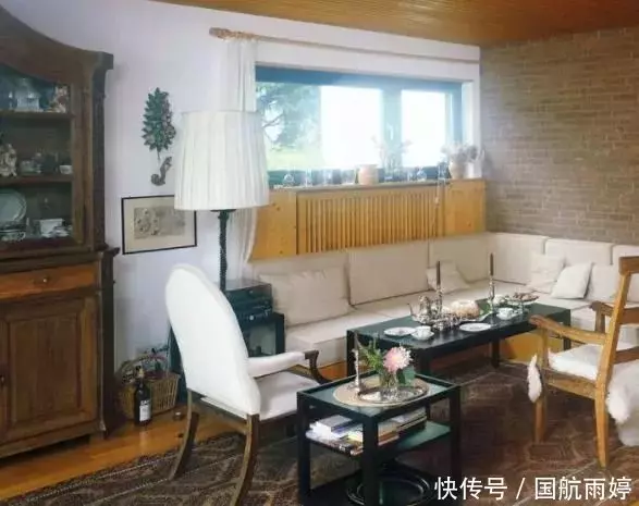 懷孕七個月老公突然去世,半夜起來喝水,看見客廳里的人我哭了!