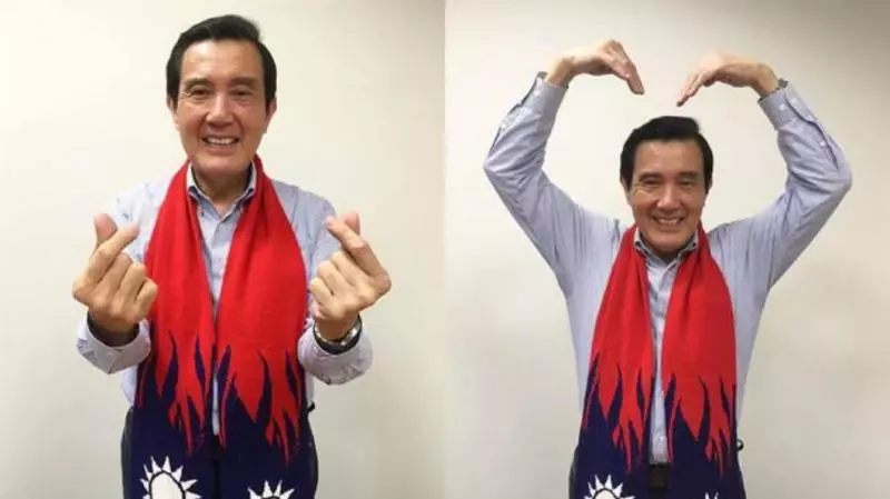 馬英九披國旗圍巾!手比愛心「變暖男」撩倒網友