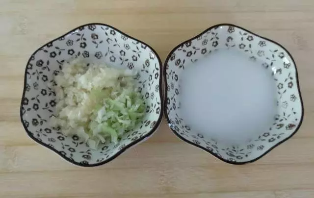 茄子配土豆新做法,色香味俱全,好吃又下飯,愛吃茄子的看過來
