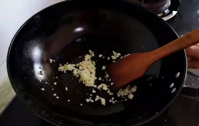 茄子配土豆新做法,色香味俱全,好吃又下飯,愛吃茄子的看過來