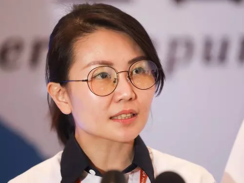 馬華美女大力讚揚賽沙迪做法勇氣可嘉