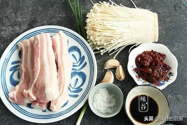 五花肉這樣吃,瞬間高大上,十幾分鐘就做好,宴客絕對撐場面!