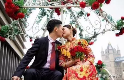 前妻生日,男子轉帳三千,手機螢幕一亮,他泣不成聲