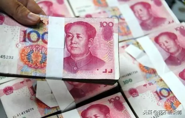 前妻生日,男子轉帳三千,手機螢幕一亮,他泣不成聲