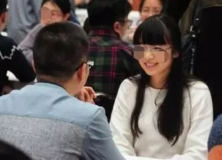 女友提出同居,俺無奈把第一次給了她,隔天睜開眼,生不如死!