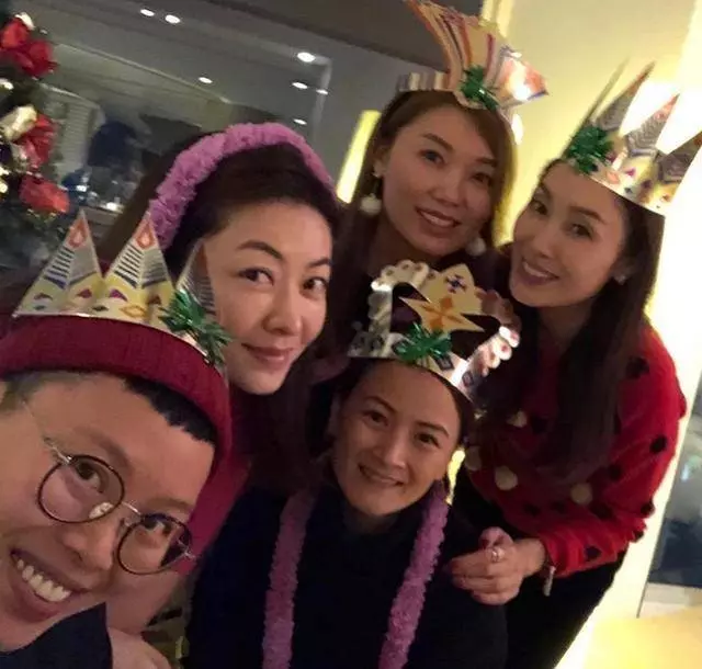 48歲郭可盈曬與林文龍合照,兩人因戲生情相戀23年,女兒繼承美貌