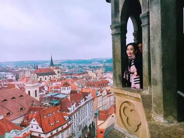 飛遍全世界還能免費旅行?請問這份工作還招人嘛!