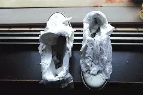 衣服泛黃任何污漬、用它就能清洗乾淨